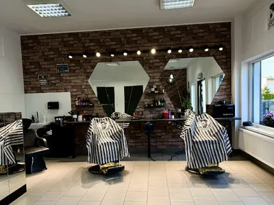 MR BARBER HOUSE